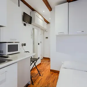  Apartment Sant Ambrogio Lovely Flat Italy