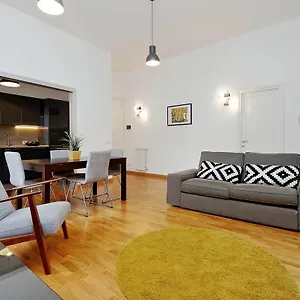  Apartment Traiano Charme - My Extra Italy