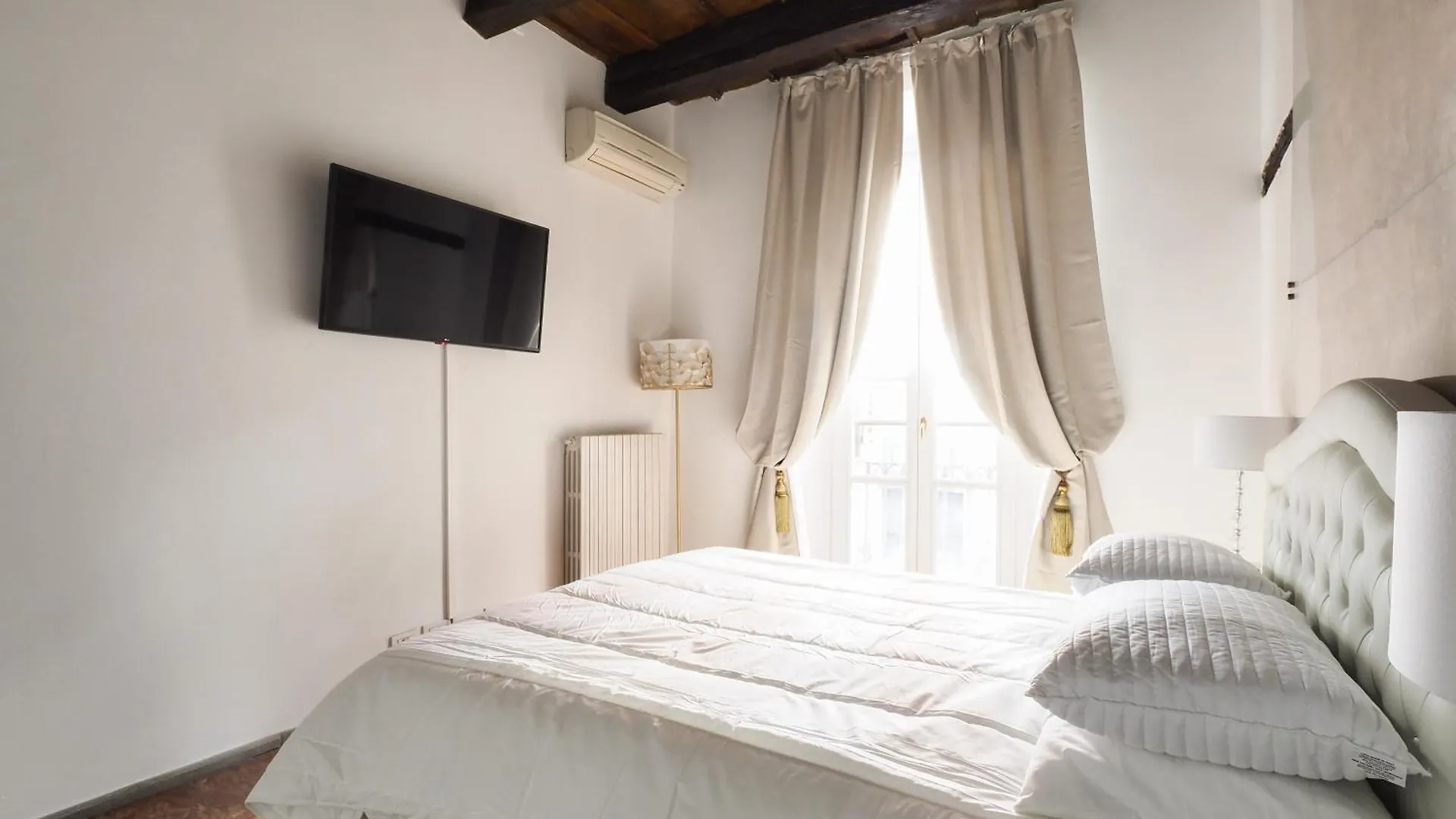 Mila Apartments Magenta Milan 0*,  Italy